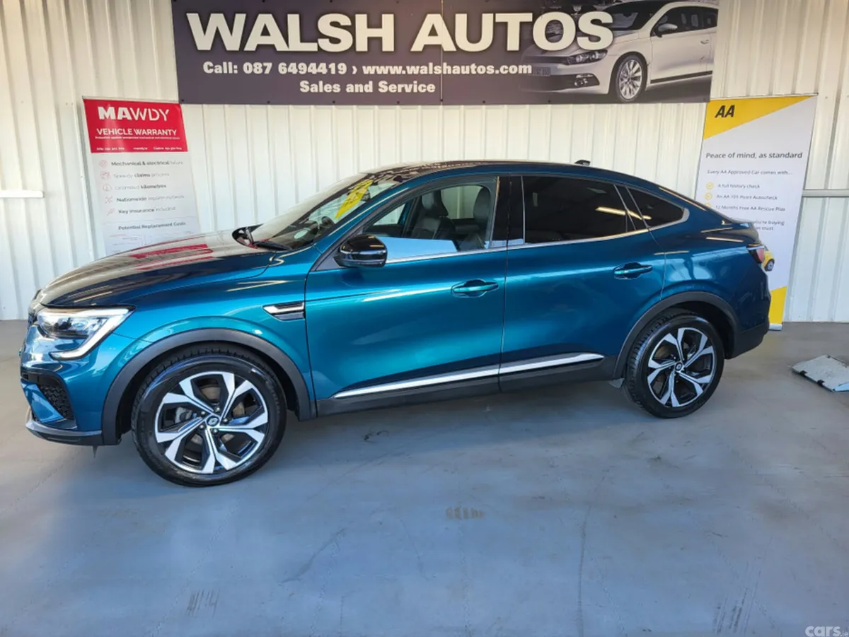 Renault Arkana Hatchback, Petrol, 2024, Blue