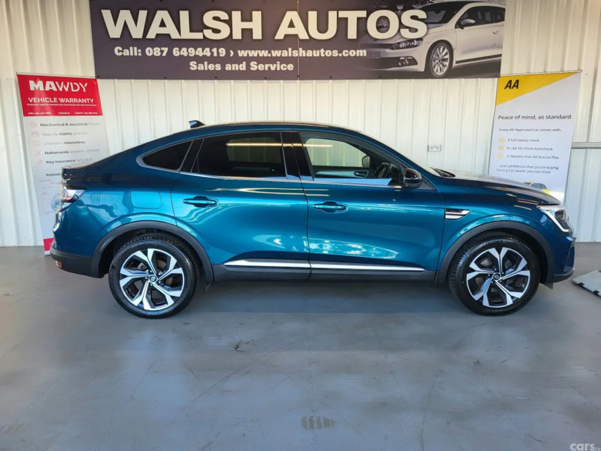 Renault Arkana Hatchback, Petrol, 2024, Blue