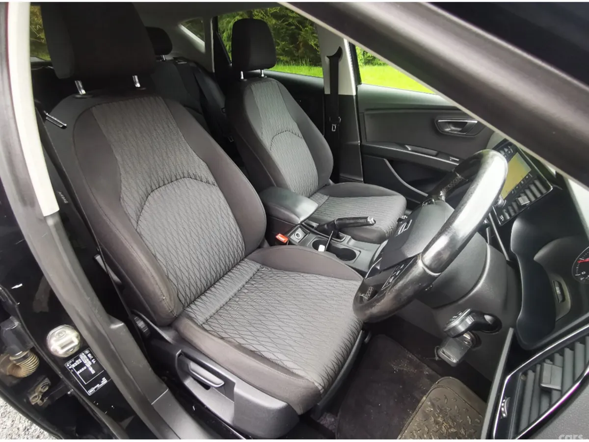 SEAT Leon Hatchback, Diesel, 2016, Black