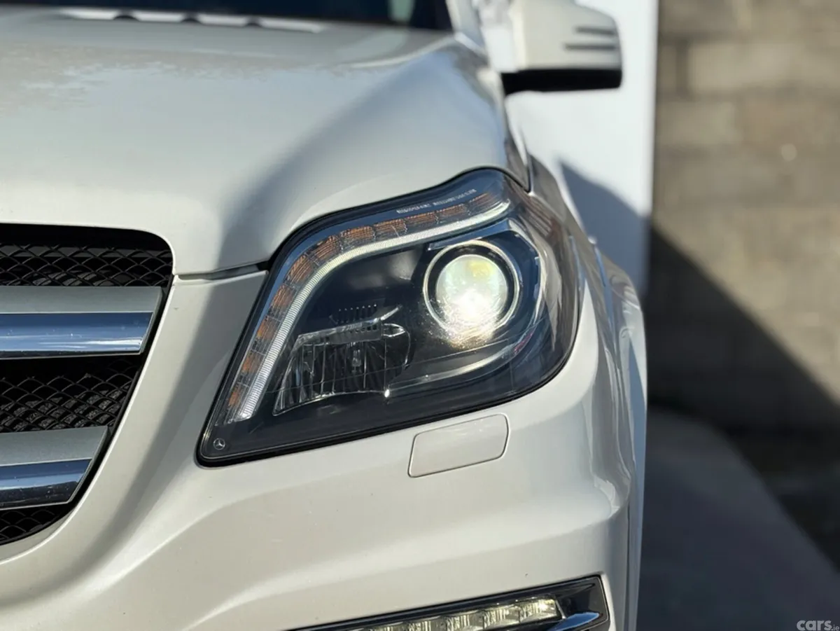 Mercedes-Benz GL-Class Van, Diesel, 2016, White