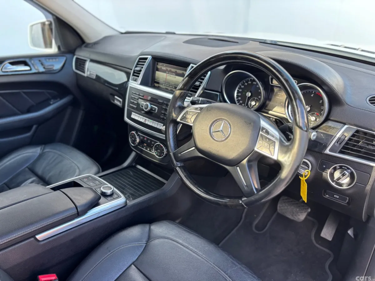Mercedes-Benz GL-Class Van, Diesel, 2016, White