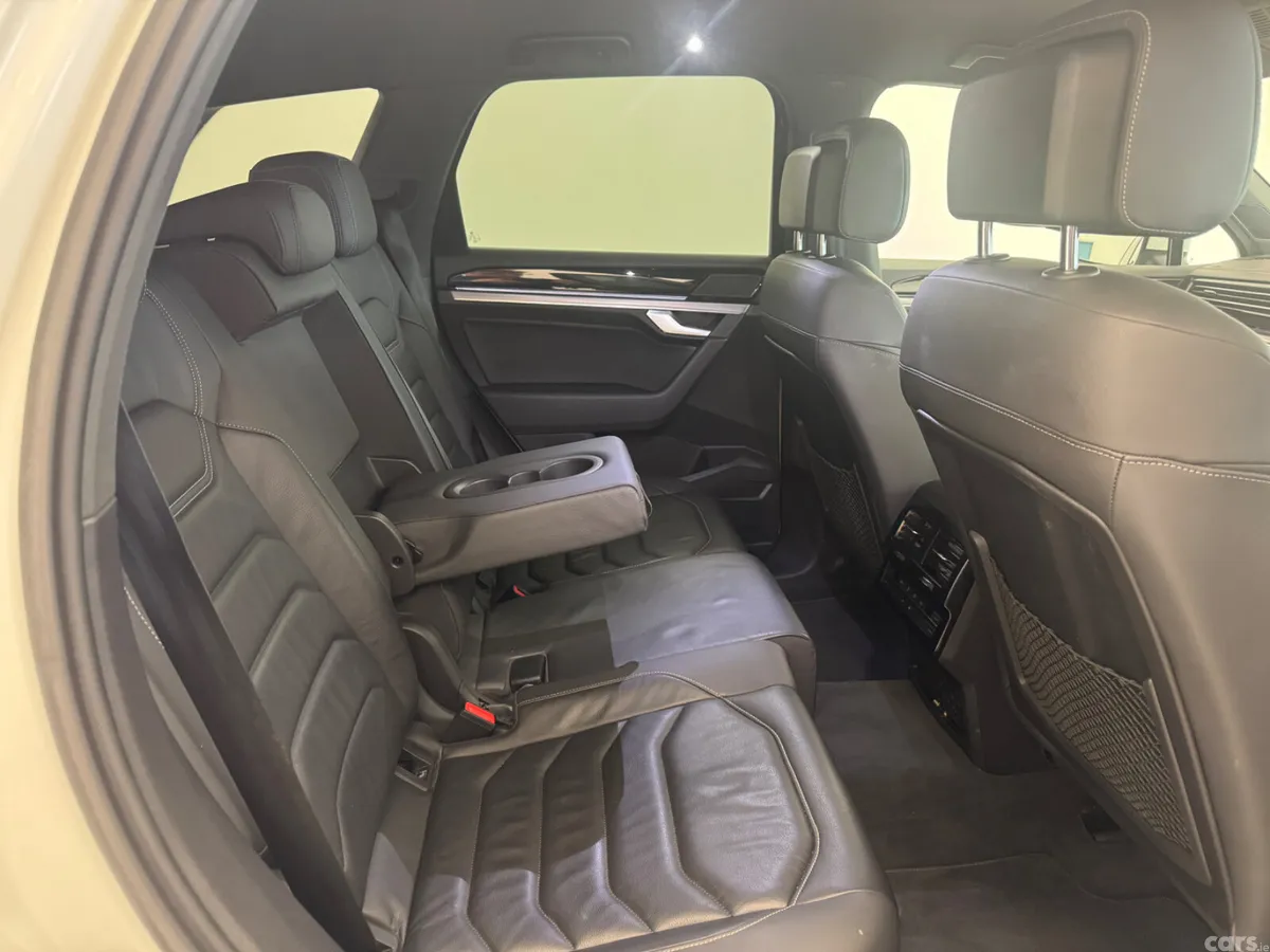 Volkswagen Touareg SUV, Diesel, 2020, White