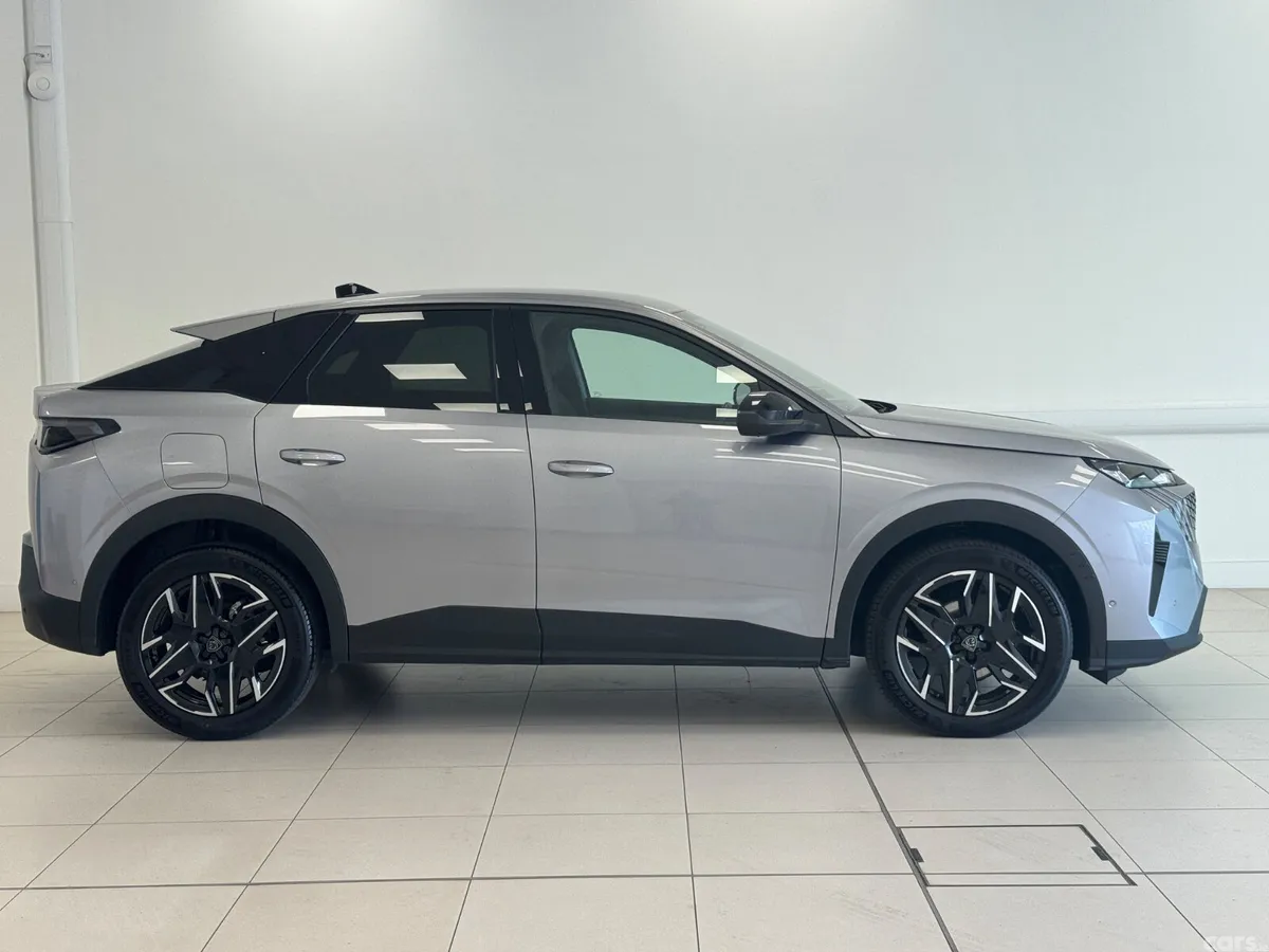 Peugeot 3008 MPV, Petrol Hybrid, 2025, Grey