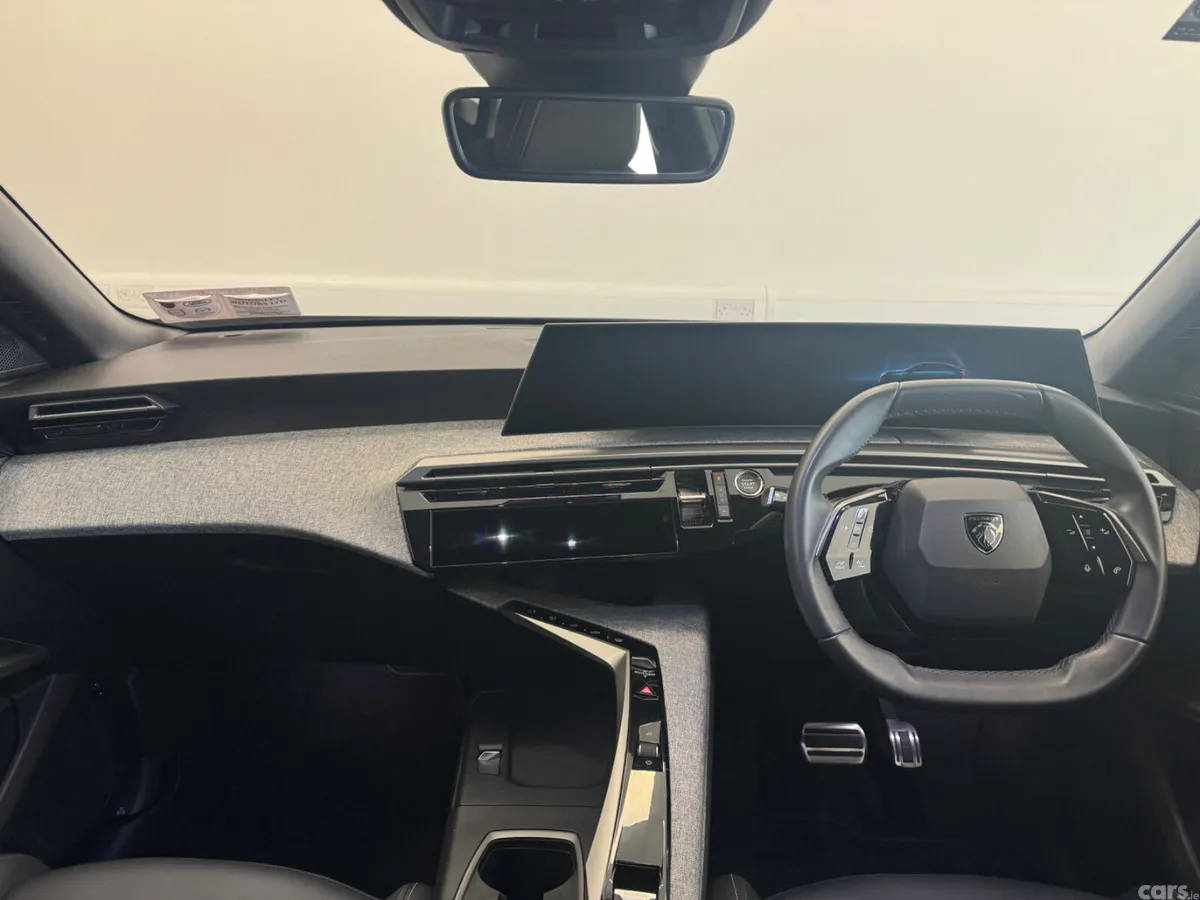 Peugeot 3008 MPV, Petrol Hybrid, 2025, Grey