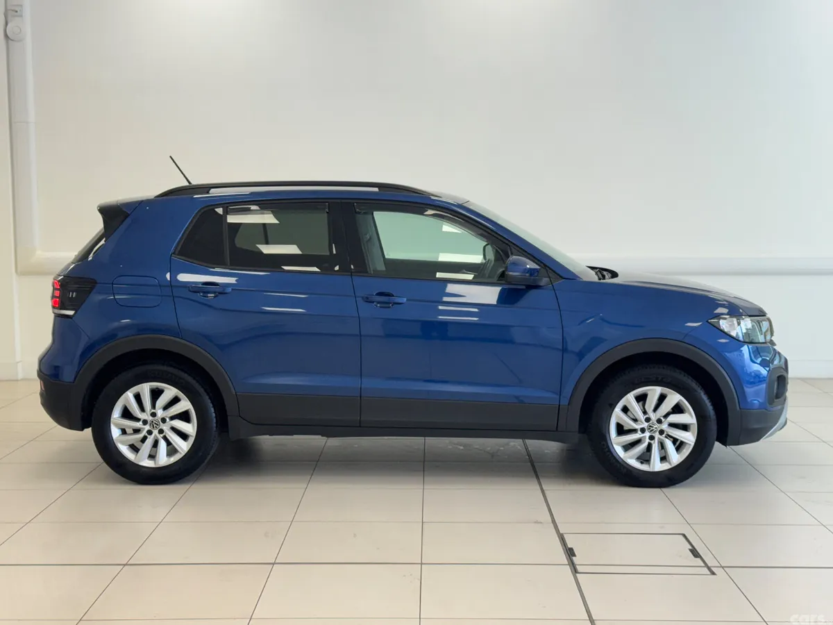 Volkswagen T-Cross SUV, Petrol, 2023, Blue