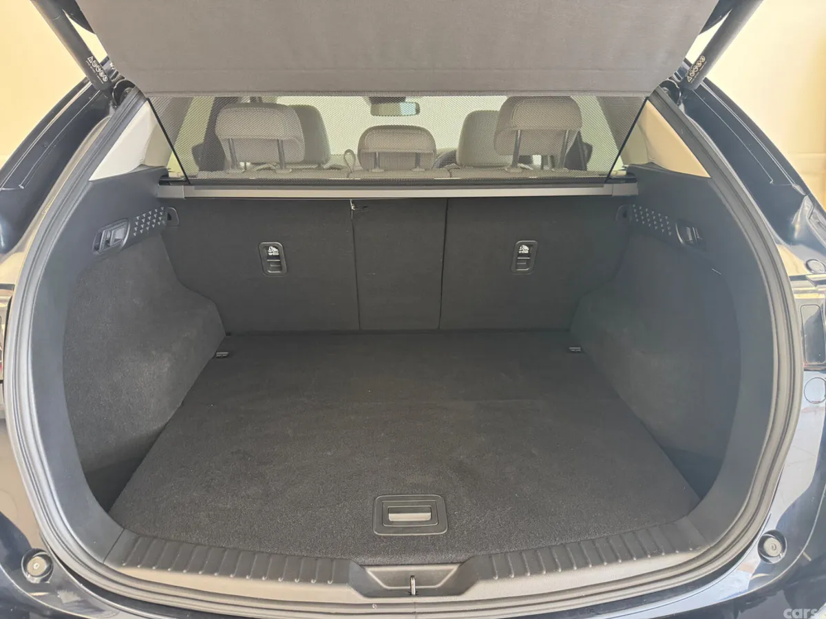 Mazda CX-5 SUV, Diesel, 2024, Blue