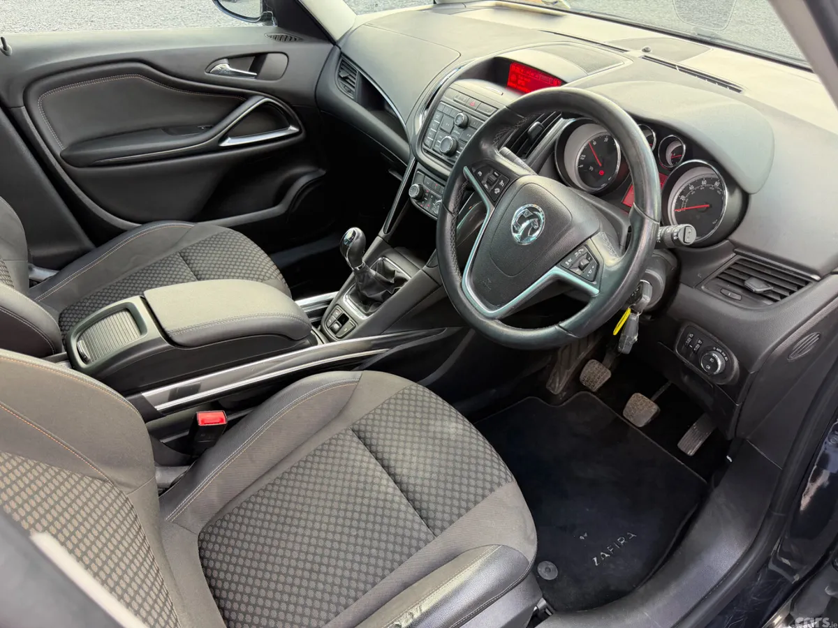 Vauxhall Zafira MPV, Diesel, 2016, Black