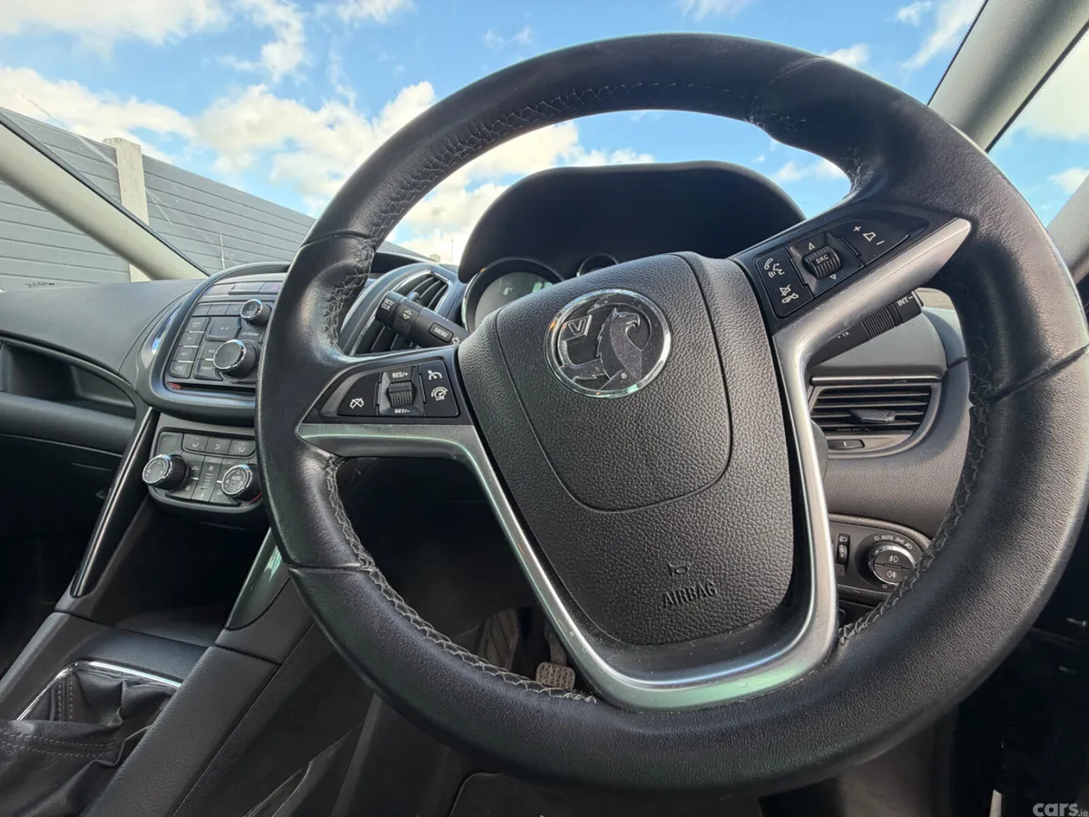 Vauxhall Zafira MPV, Diesel, 2016, Black