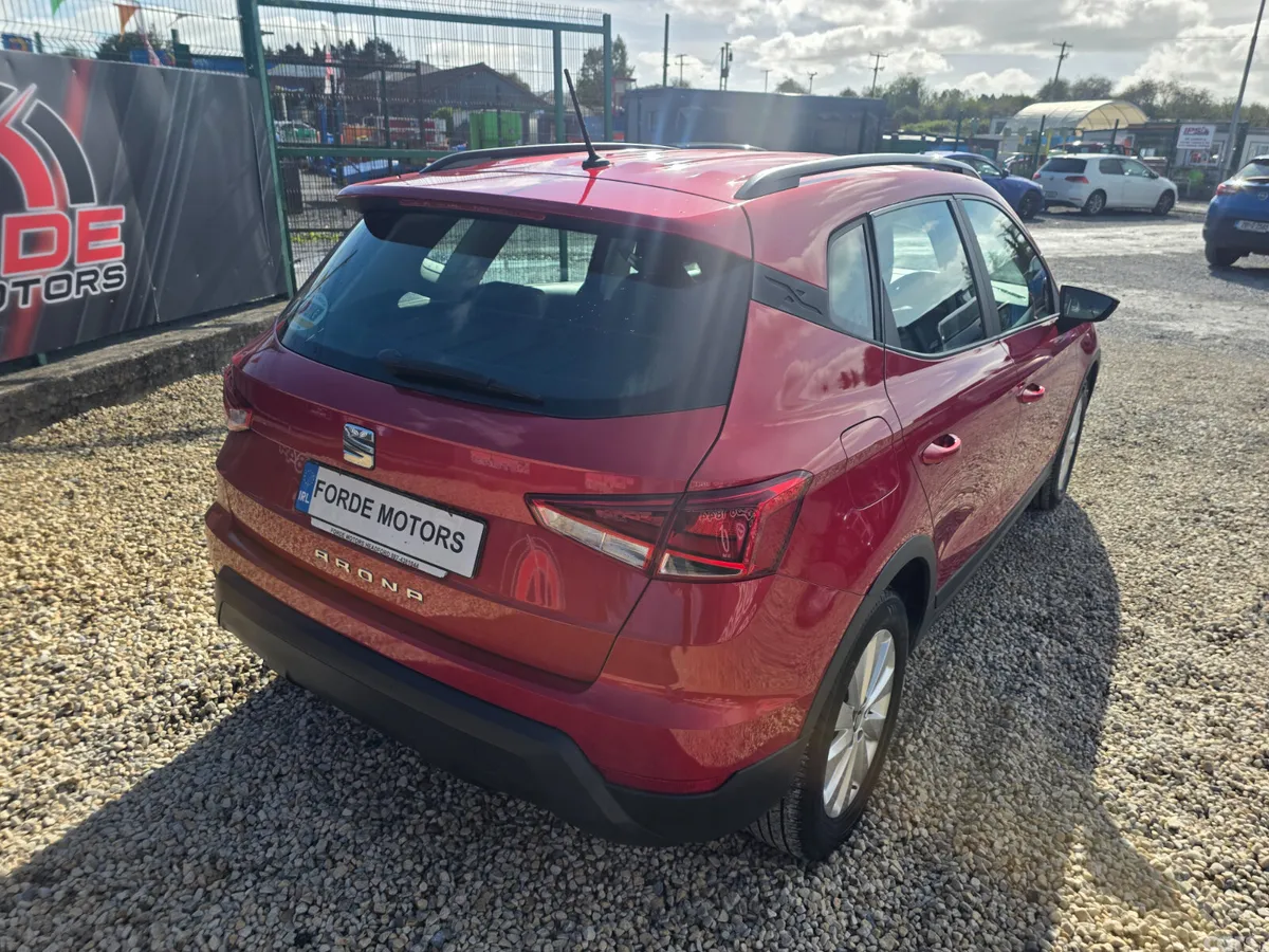 SEAT Arona SUV, Diesel, 2018, Red