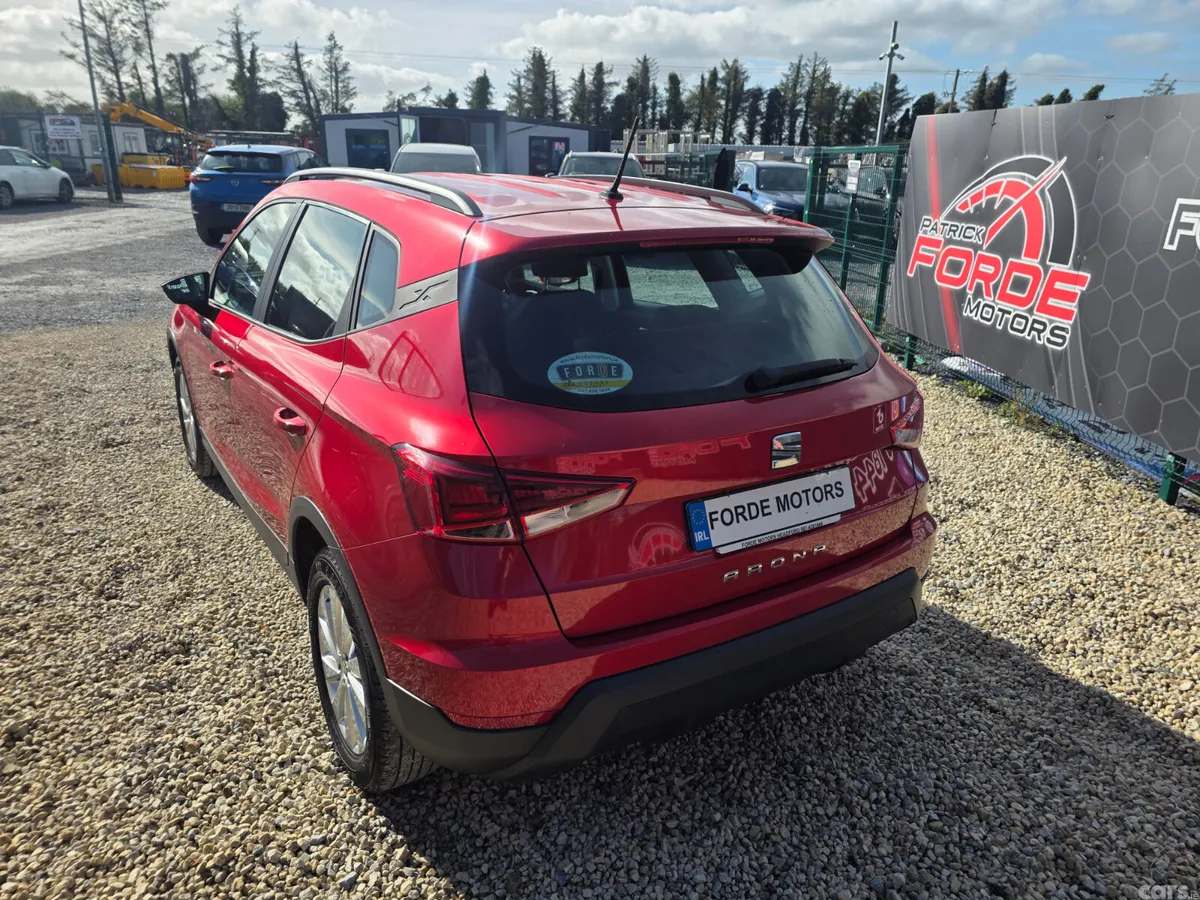 SEAT Arona SUV, Diesel, 2018, Red