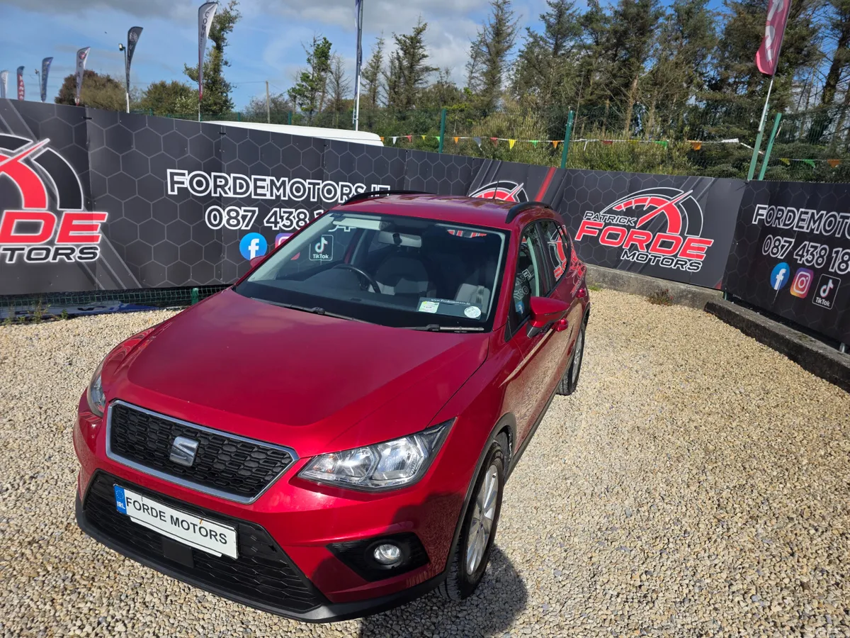 SEAT Arona SUV, Diesel, 2018, Red