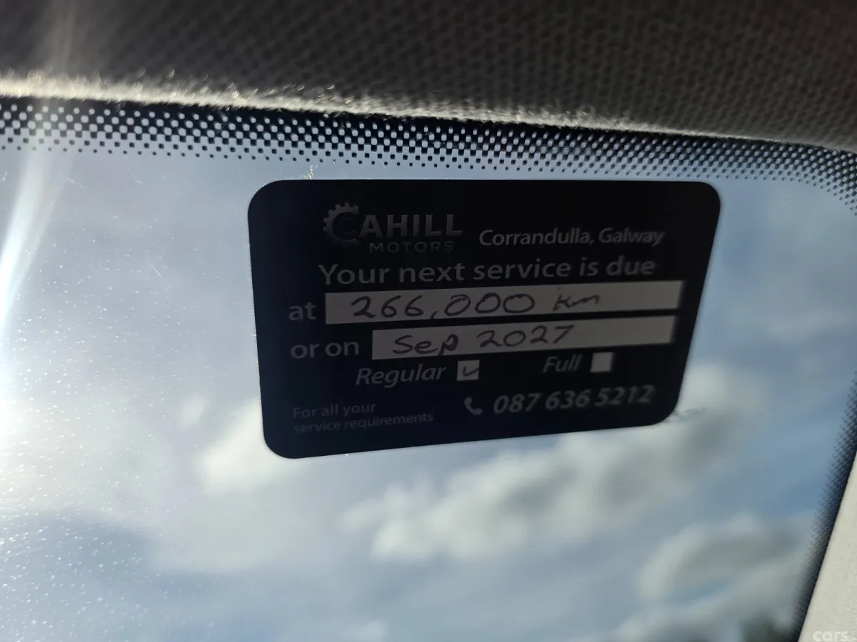 SEAT Arona SUV, Diesel, 2018, Red