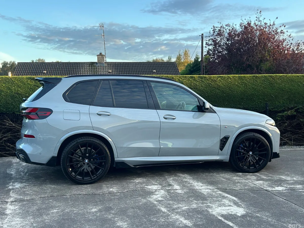 BMW X5 SUV, Petrol Hybrid, 2024, Grey