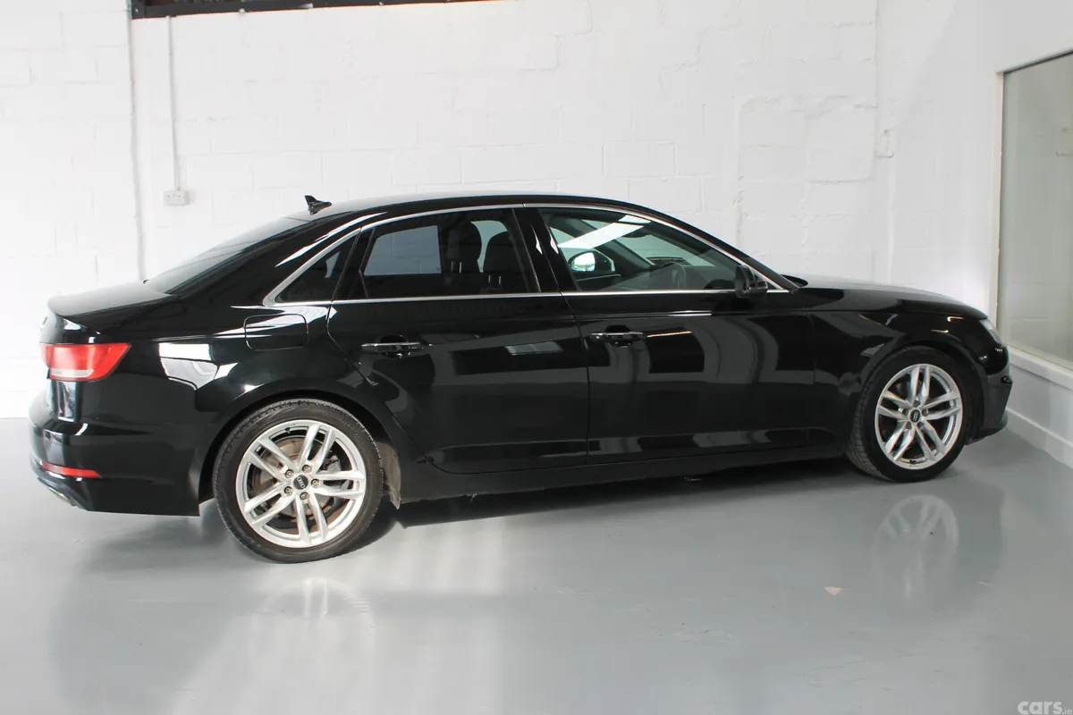 Audi A4 Saloon, Diesel, 2019, Black