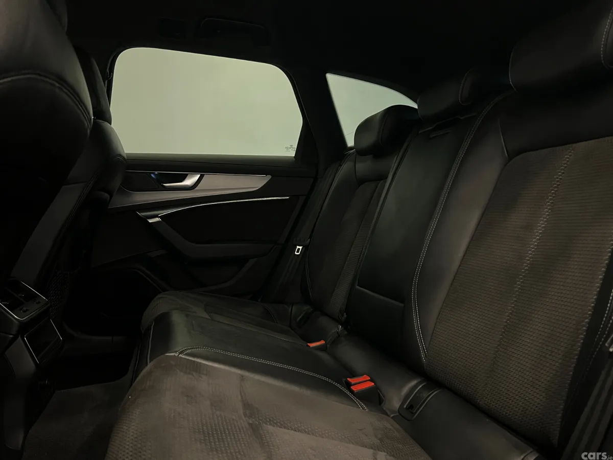 Audi A6 Estate, Diesel, 2019, Blue