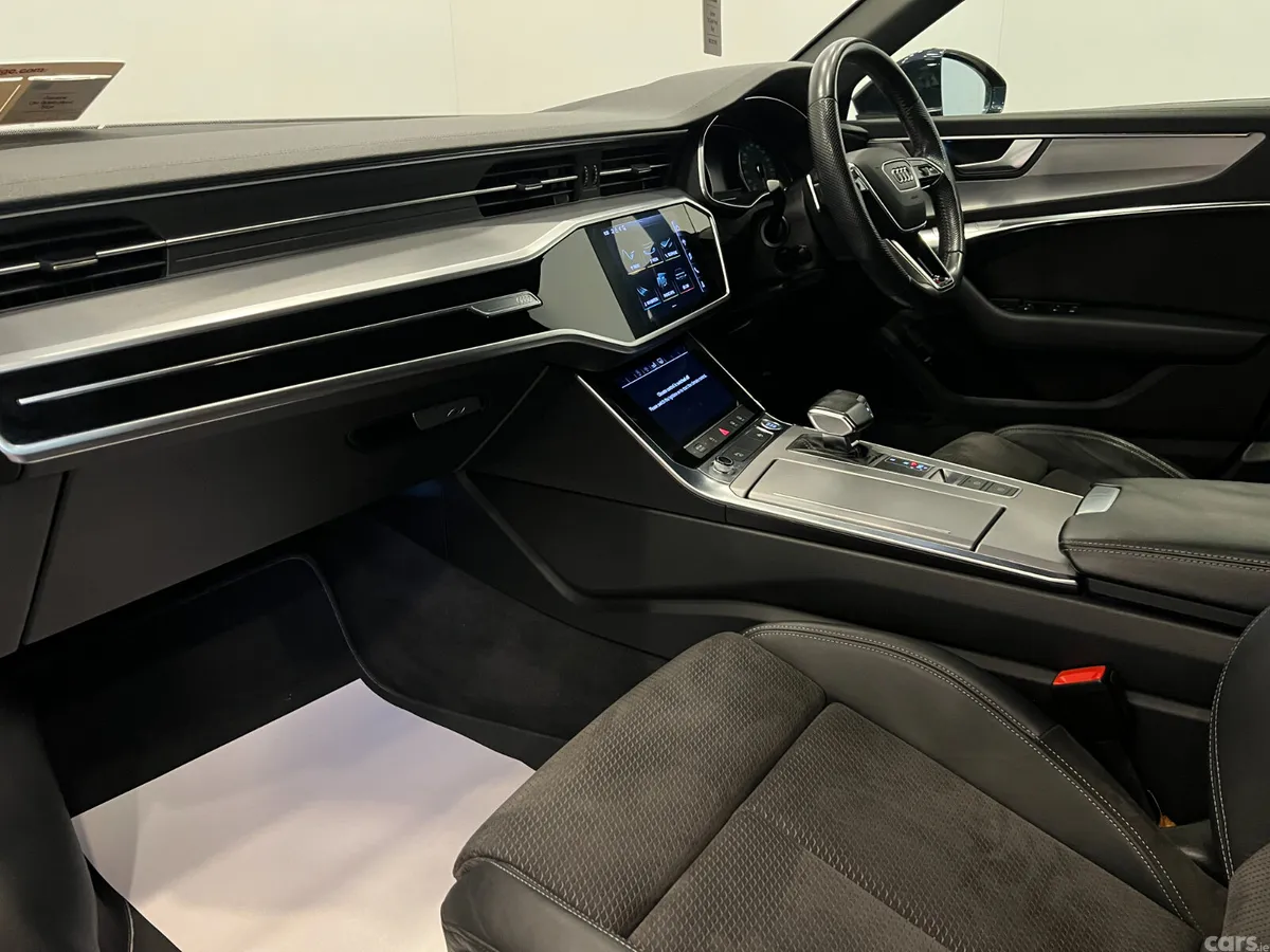 Audi A6 Estate, Diesel, 2019, Blue