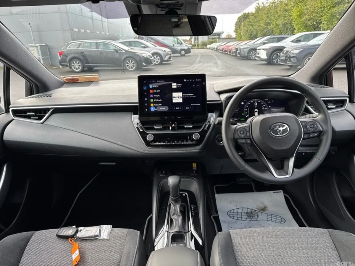 Toyota Corolla Hatchback, Petrol Hybrid, 2025, Silver