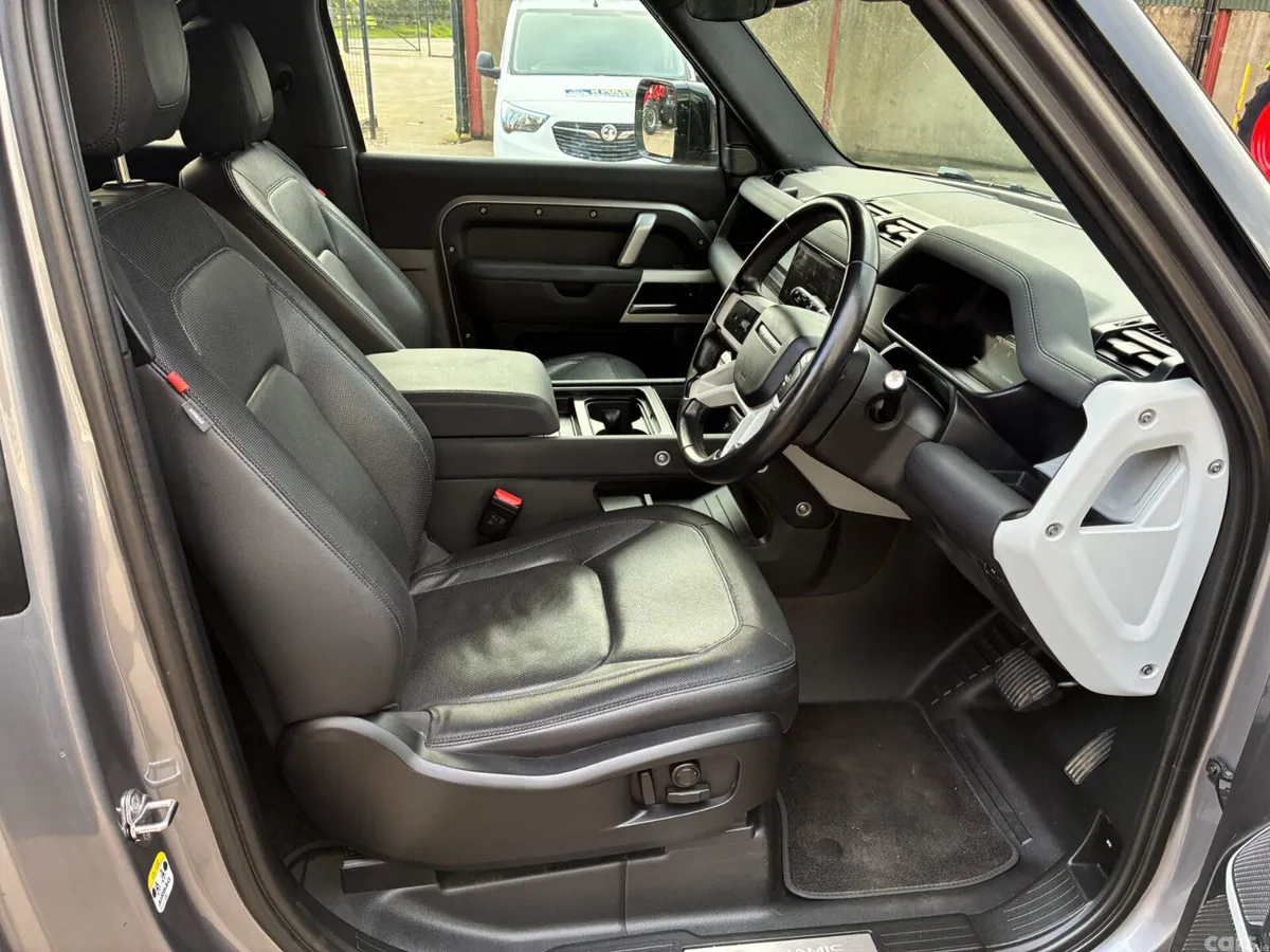 Land Rover Defender SUV, Diesel, 2023, Grey
