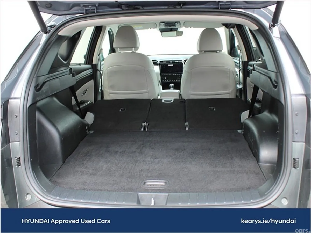 Hyundai Tucson SUV, Diesel, 2024, Grey
