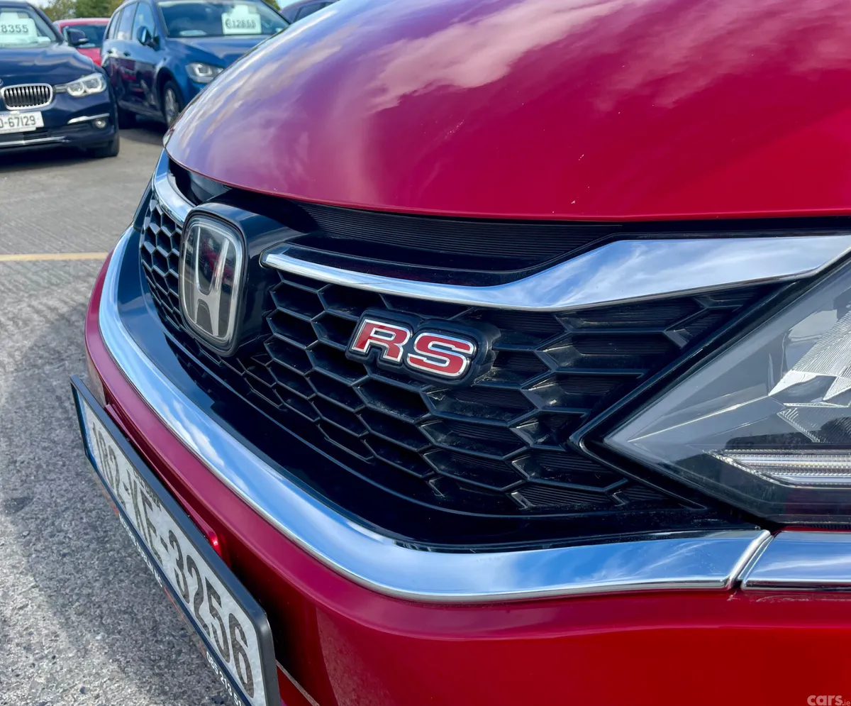 Honda Jade Estate, Petrol Hybrid, 2018, Red