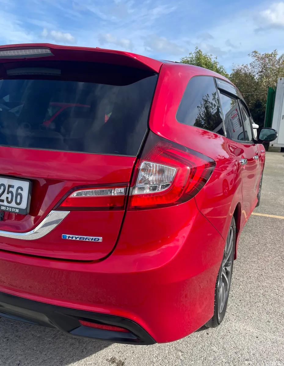 Honda Jade Estate, Petrol Hybrid, 2018, Red