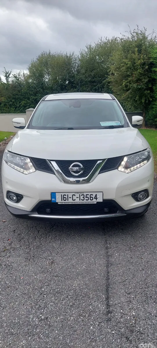 Nissan X-Trail SUV, Diesel, 2016, White