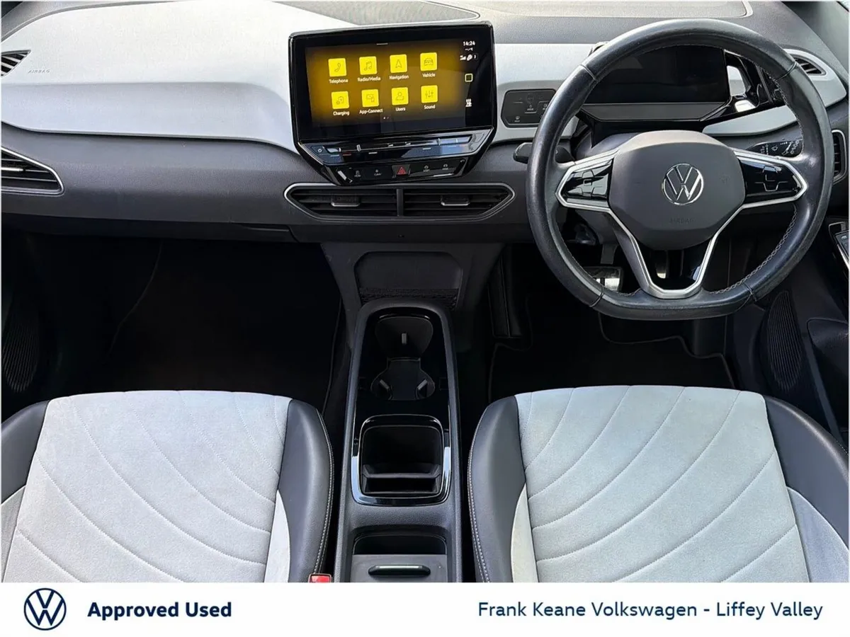 Volkswagen ID.3 Hatchback, Electric, 2023, White