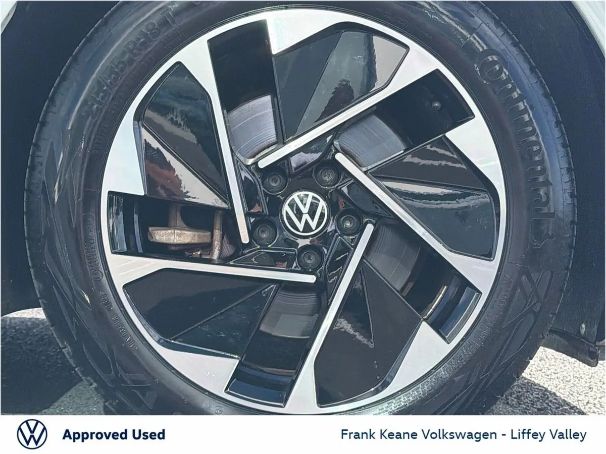 Volkswagen ID.3 Hatchback, Electric, 2023, White