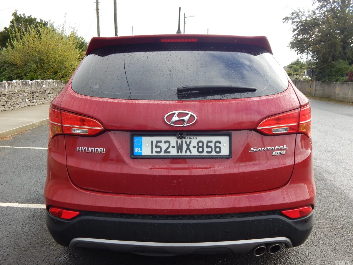 Hyundai Santa Fe SUV, Diesel, 2015, Red