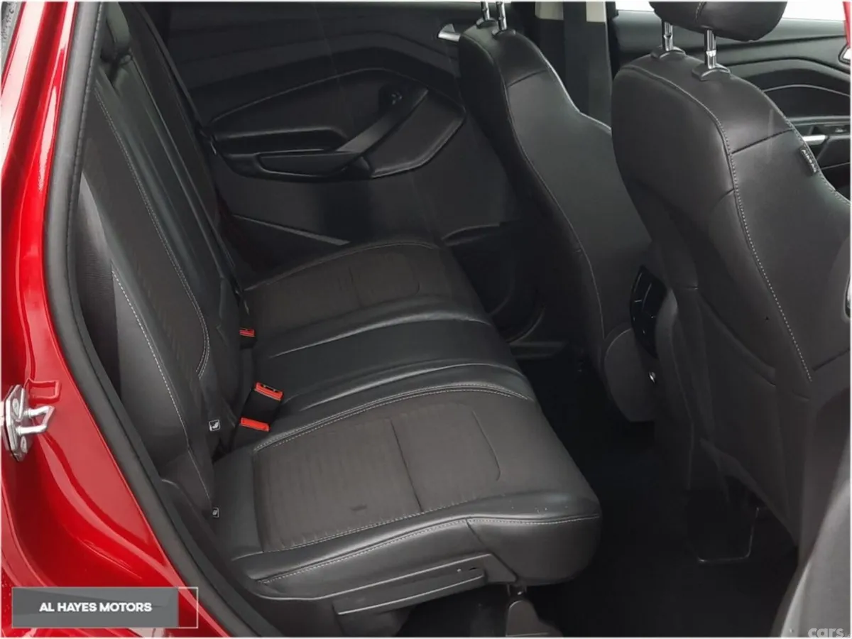 Ford Kuga SUV, Diesel, 2019, Red