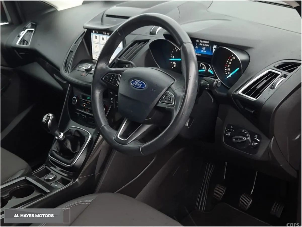 Ford Kuga SUV, Diesel, 2019, Red