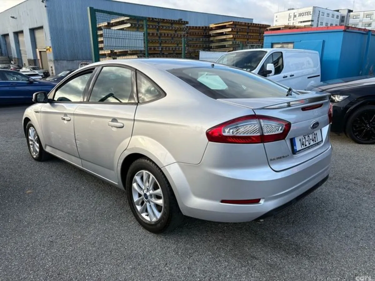 Ford Mondeo Hatchback, Diesel, 2014, Silver