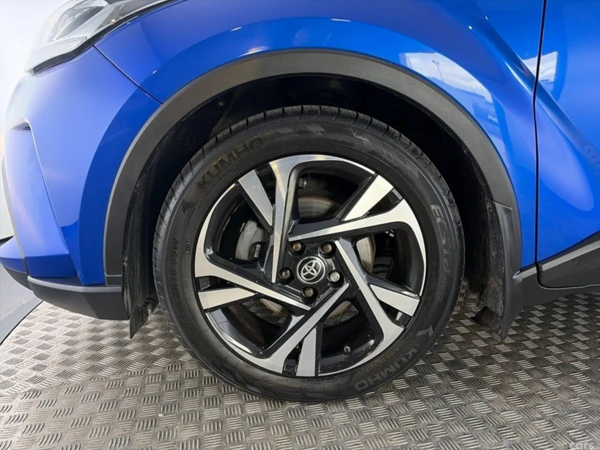 Toyota C-HR SUV, Petrol Hybrid, 2022, Blue