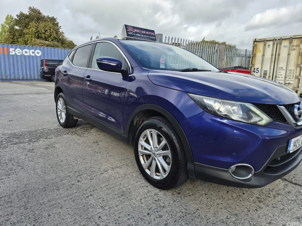 Nissan Qashqai Hatchback, Petrol, 2014, Blue