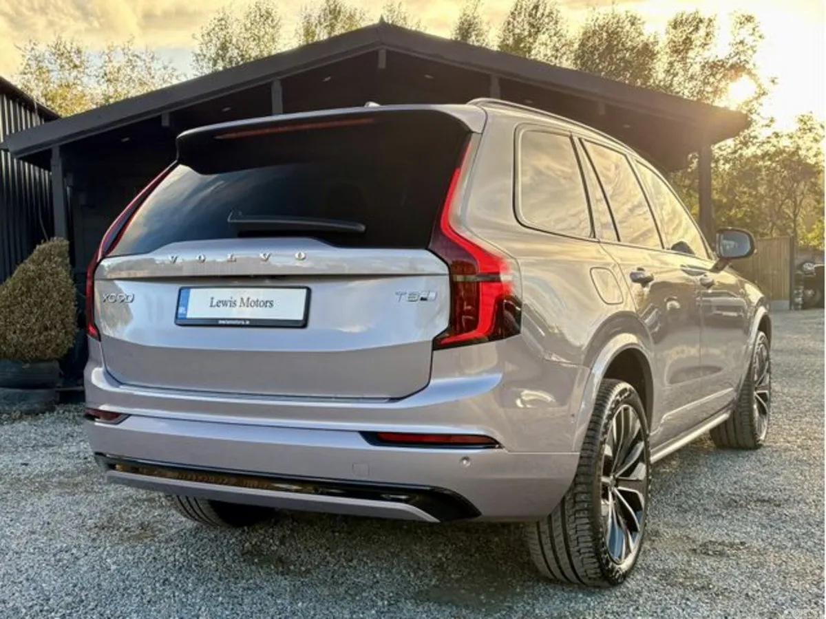Volvo XC90 SUV, Petrol Hybrid, 2026, Silver