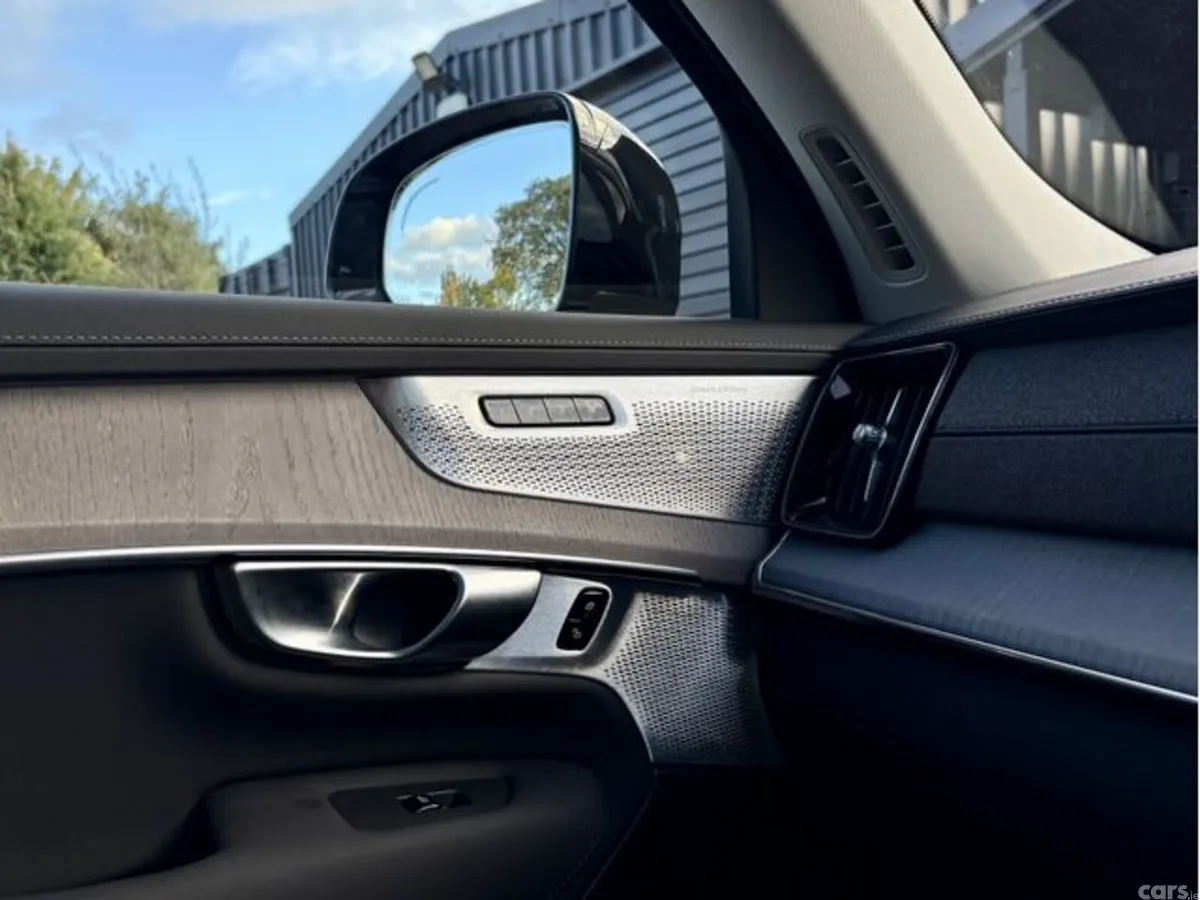 Volvo XC90 SUV, Petrol Hybrid, 2026, Silver