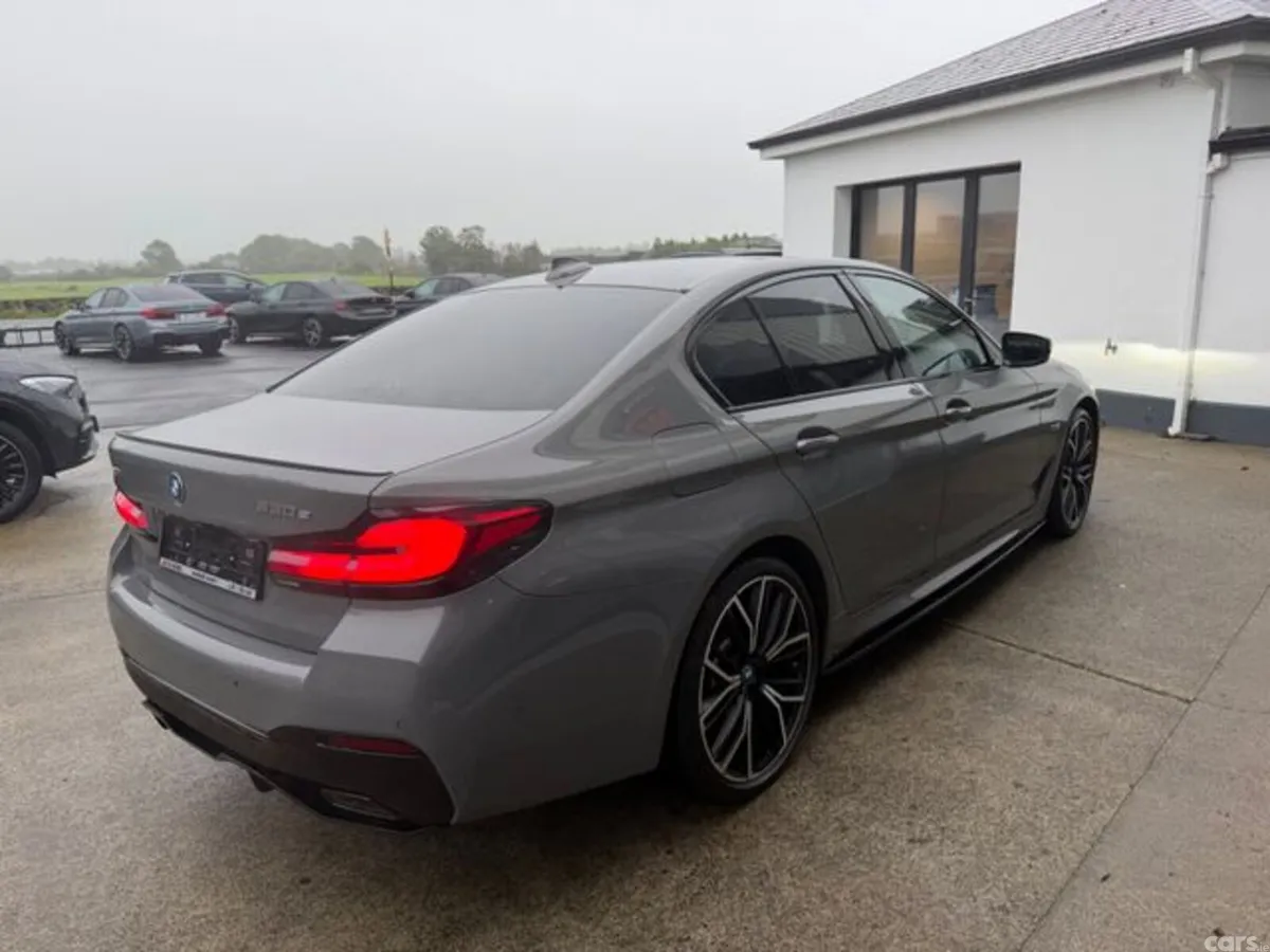 BMW 5-Series Saloon, Petrol Plug-in Hybrid, 2022, Grey