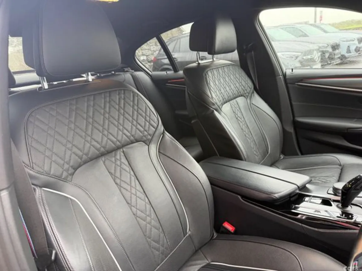 BMW 5-Series Saloon, Petrol Plug-in Hybrid, 2022, Grey