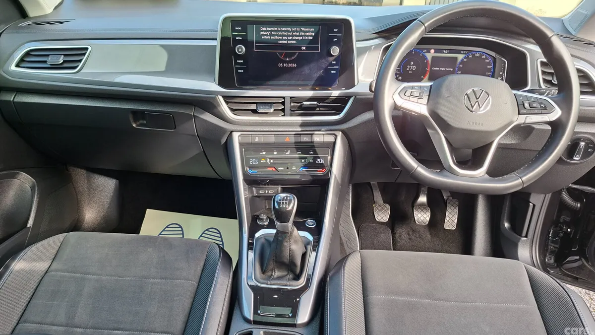 Volkswagen T-Roc SUV, Petrol, 2022, Black