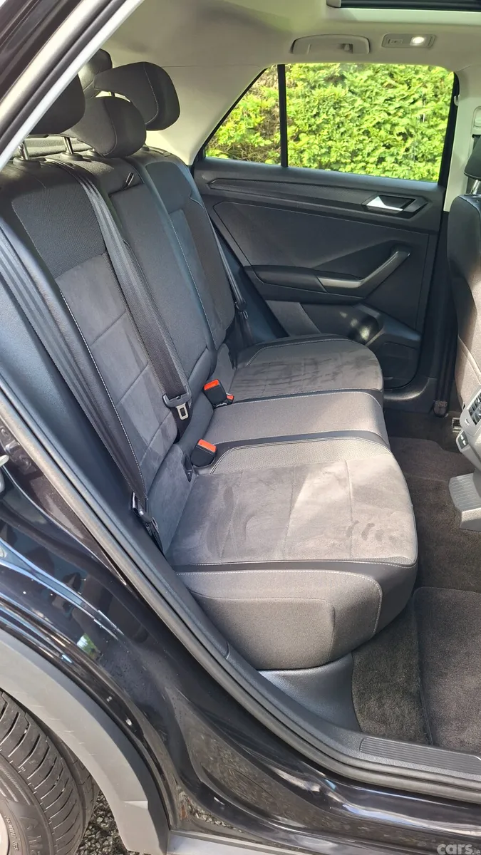 Volkswagen T-Roc SUV, Petrol, 2022, Black