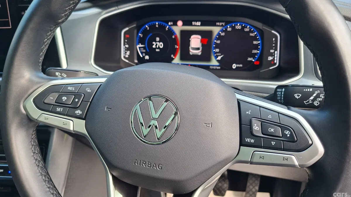 Volkswagen T-Roc SUV, Petrol, 2022, Black