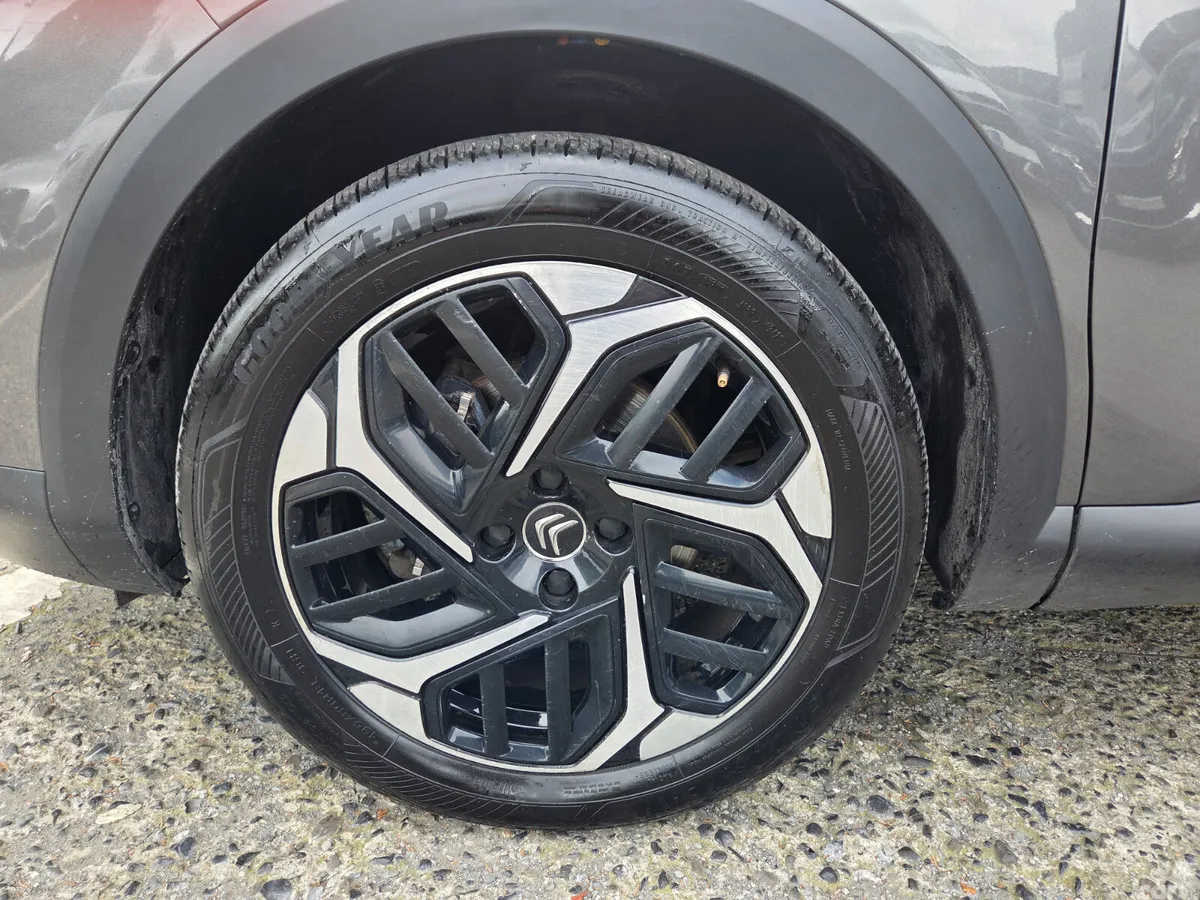 Citroen C4 Hatchback, Diesel, 2021, Grey