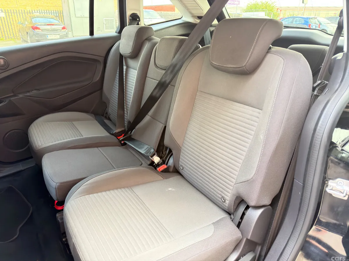 Ford Grand C-Max MPV, Diesel, 2017, Black