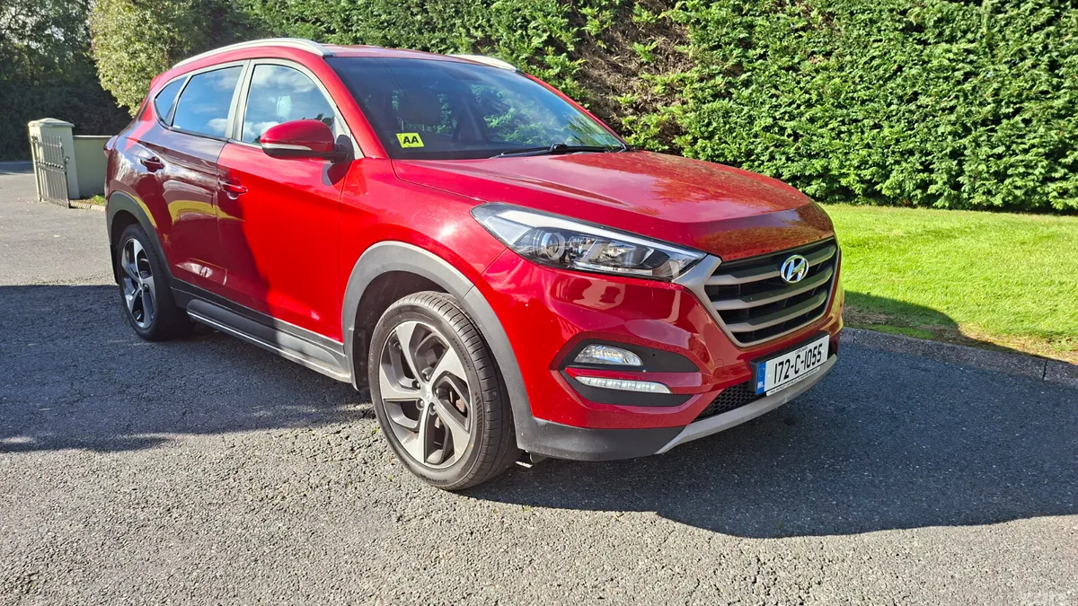 Hyundai Tucson SUV, Diesel, 2017, Red