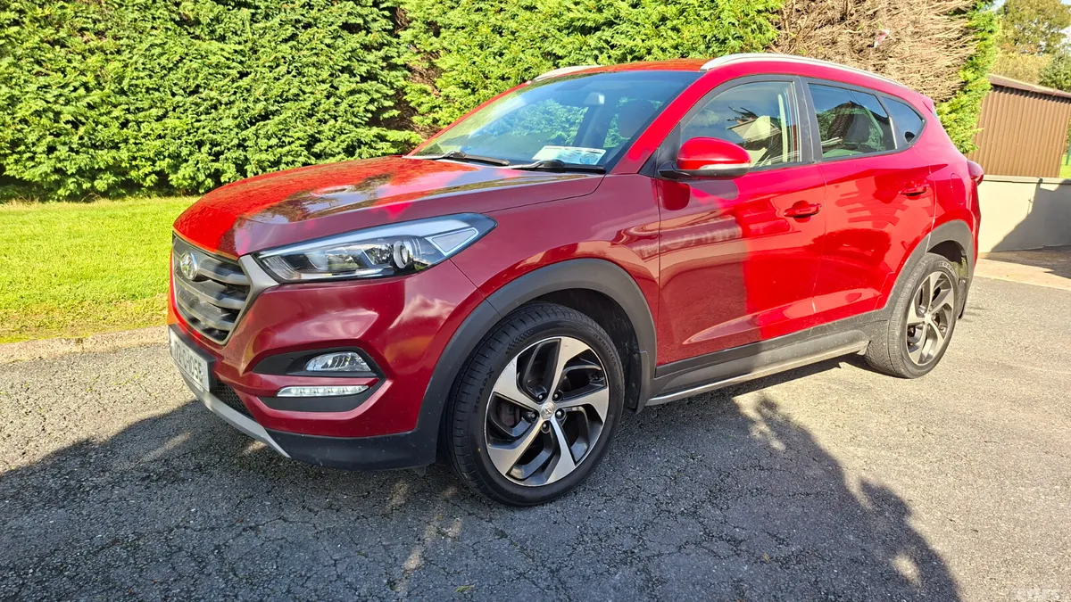 Hyundai Tucson SUV, Diesel, 2017, Red