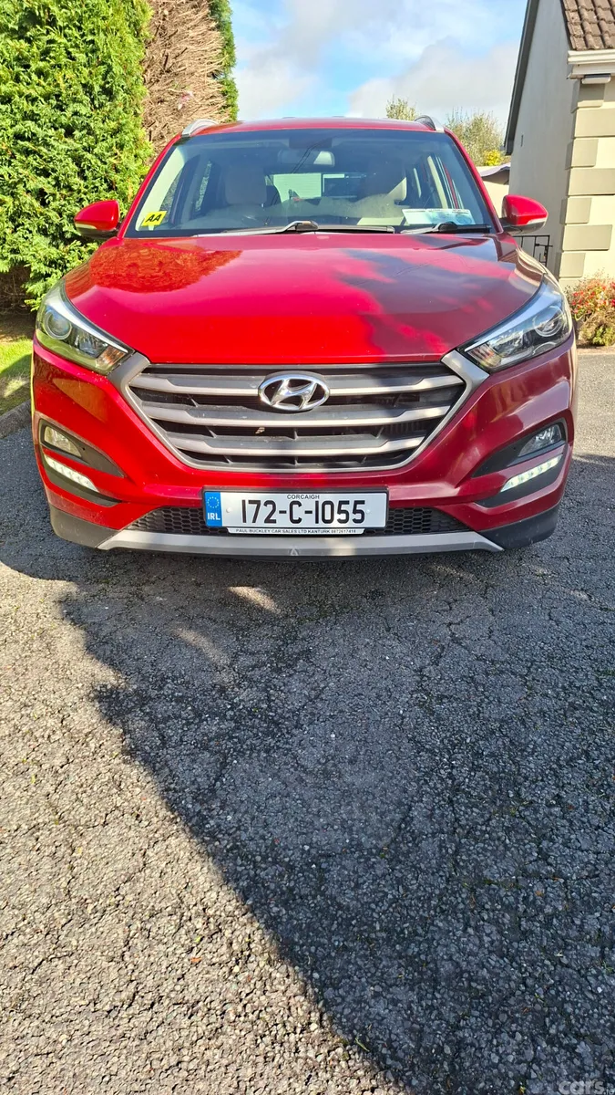 Hyundai Tucson SUV, Diesel, 2017, Red