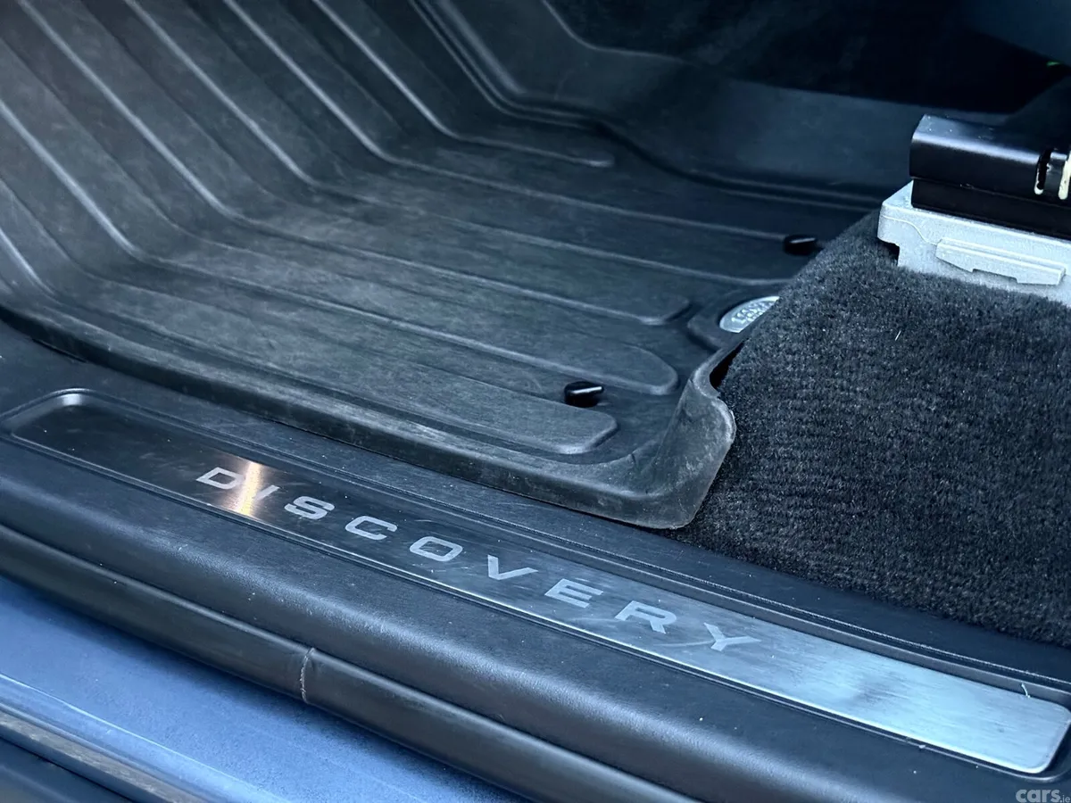 Land Rover Discovery SUV, Diesel, 2021, Blue