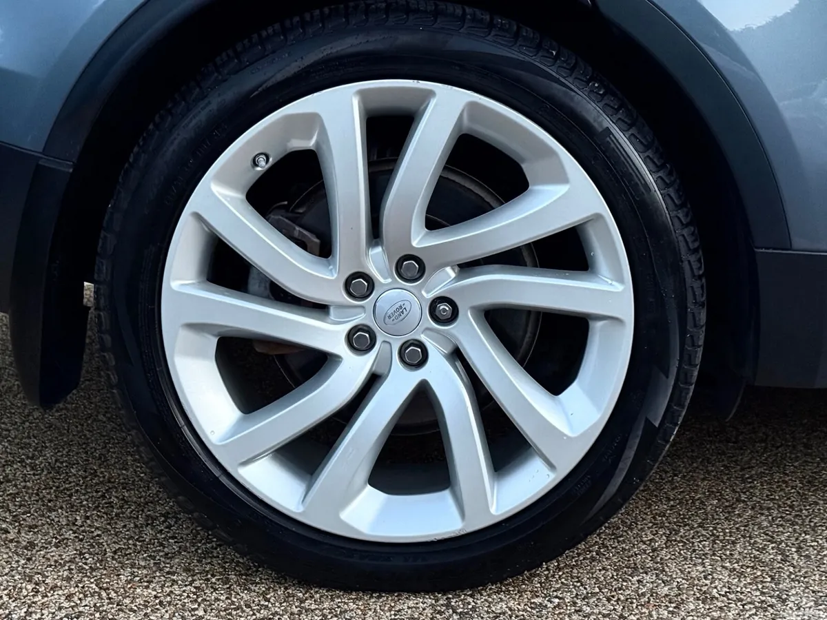 Land Rover Discovery SUV, Diesel, 2021, Blue