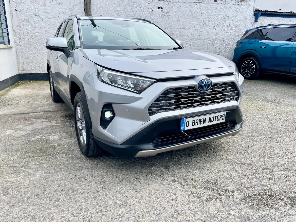 Toyota RAV4 SUV, Petrol Hybrid, 2024, Grey