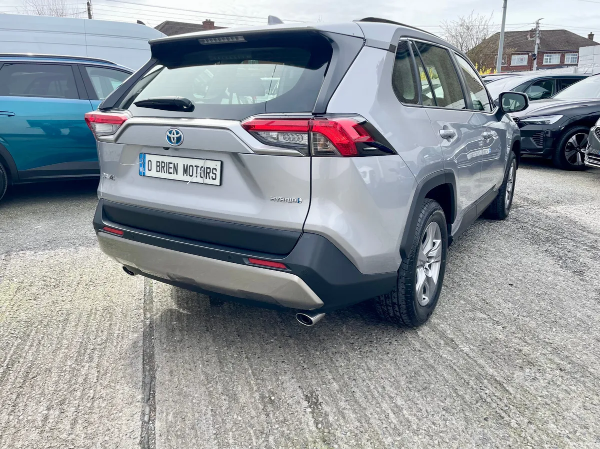 Toyota RAV4 SUV, Petrol Hybrid, 2024, Grey